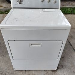dryer in good working condition 