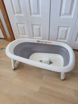 Oxo Tot Splash And Store Bathtub