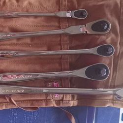 Milwaukee Ratchet Wrenches 1/2"-3/8"-1/4"