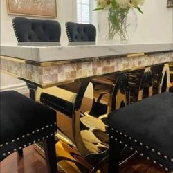 Dinning table & Chairs u 