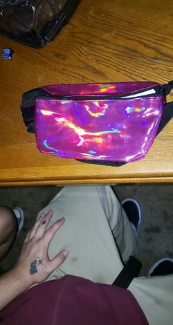 Shinny pink fanny pack