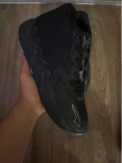 Puma x LaMelo Ball MB.01 Iridescent Dreams Size 10 men Used clean 9/10 condition No box