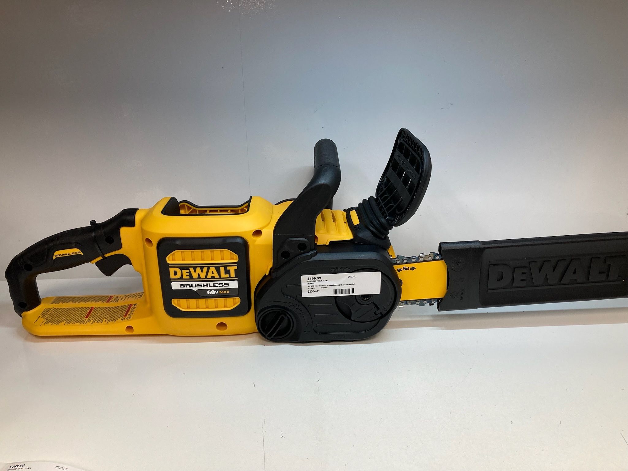 DEWALT DCCS670 60V MAX 16” Brushless Battery Powered Chainsaw, Tool Only