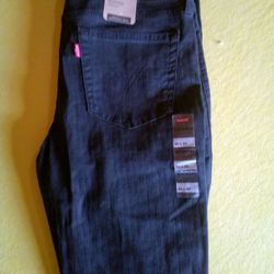 Women's Levi