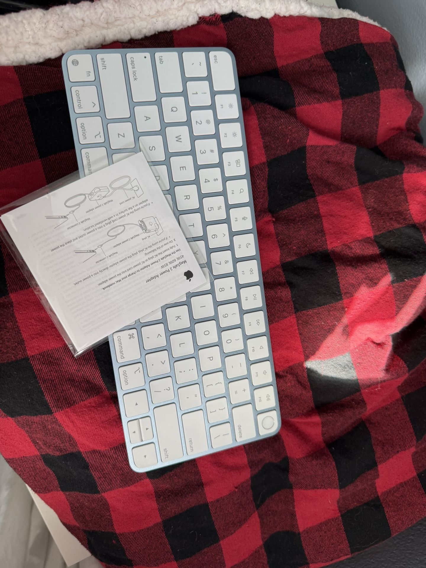 Apple Keyboard