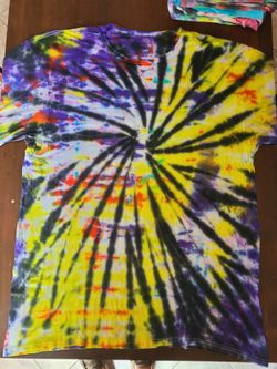 Tie Dye 2XL T-Shirt.