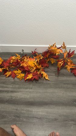 Artificial Fall Maple Leaf Garland Decoration