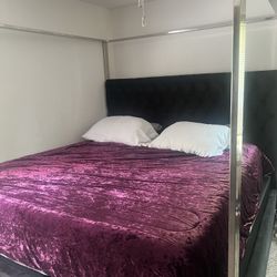 Canopy Bed King Size
