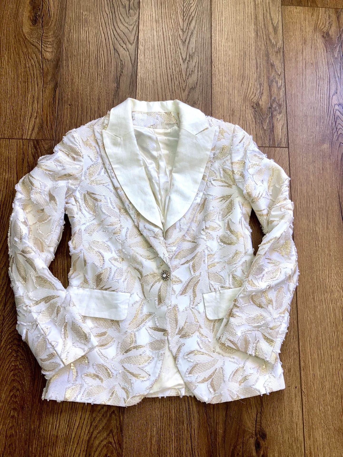 Ginebra Women’s Gold And White Blazer Size 2
