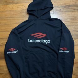 Balenciaga Hoodie ( Fits Like M )