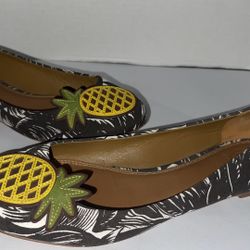 Tory Burch Flats Size 10 Very Nice 