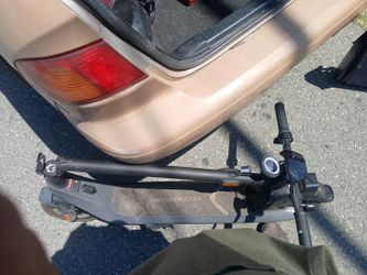 Electric scooter