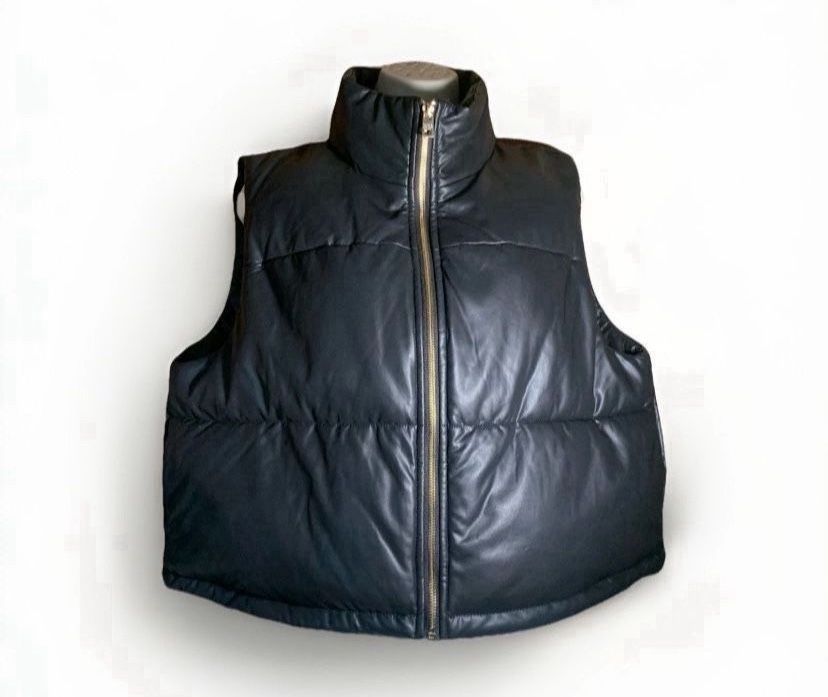 ✨New✨ Adult Women’s Large Marc Jacob’s Black Puffer  Vest Full Zip NWT