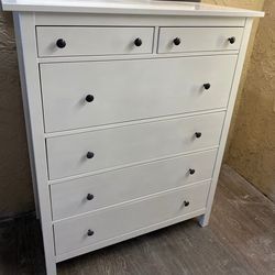 IKEA HEMNES SOLID WOOD 6 Drawer Dresser - Delivery for a Fee - See My Other Items 😃