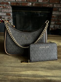 Michael Kors Purse & Wallet