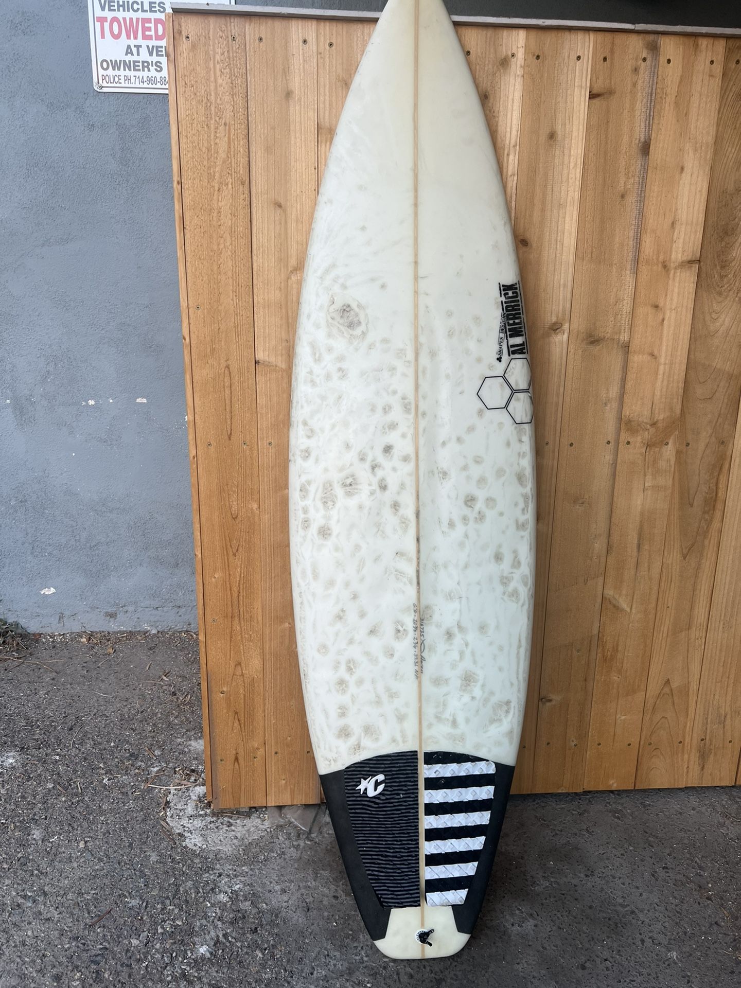 Surfboard 7fts