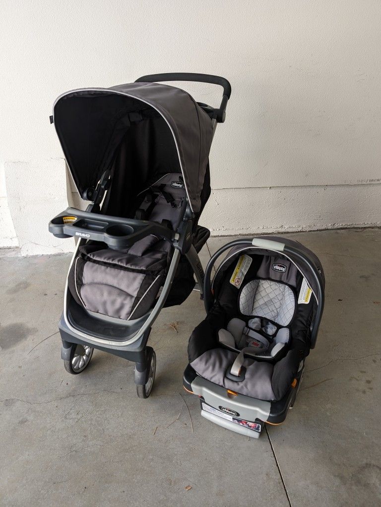 Chicco Bravo 3-in-1 Travel System: stroller, carrier, and car seat base for baby, infant, toddler