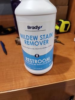 Mildew stain remover para baños caja 12 unidad 32 oz $30 por unidad a $ 3