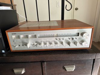 Vintage Yamaha CR-1020 Receiver Nice!