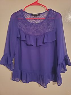 Forever21 Ruffled top
