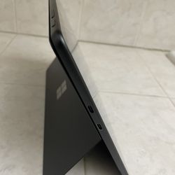 Microsoft Surface Pro 9 Laptop 256gb