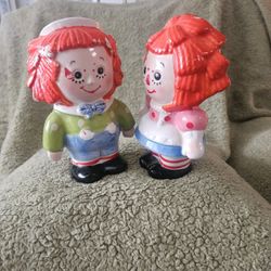 1980s raggedy Ann and Andy ceramic banks lefton 