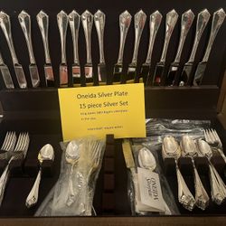 Oneida SilverPlate Silverware Set