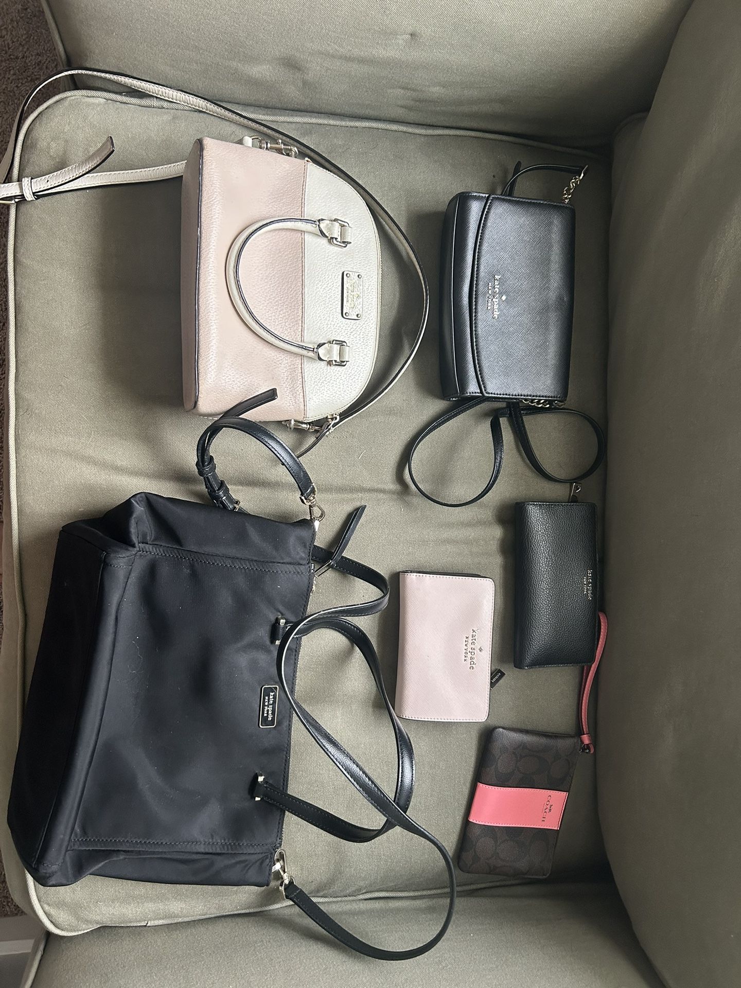 Purse And Wallet