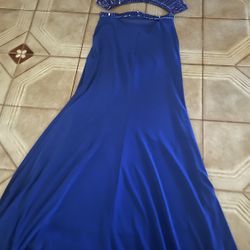 Beautiful Evening Gown. Size 6