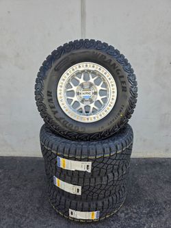 17" KMC w/ 33" Goodyear Tires