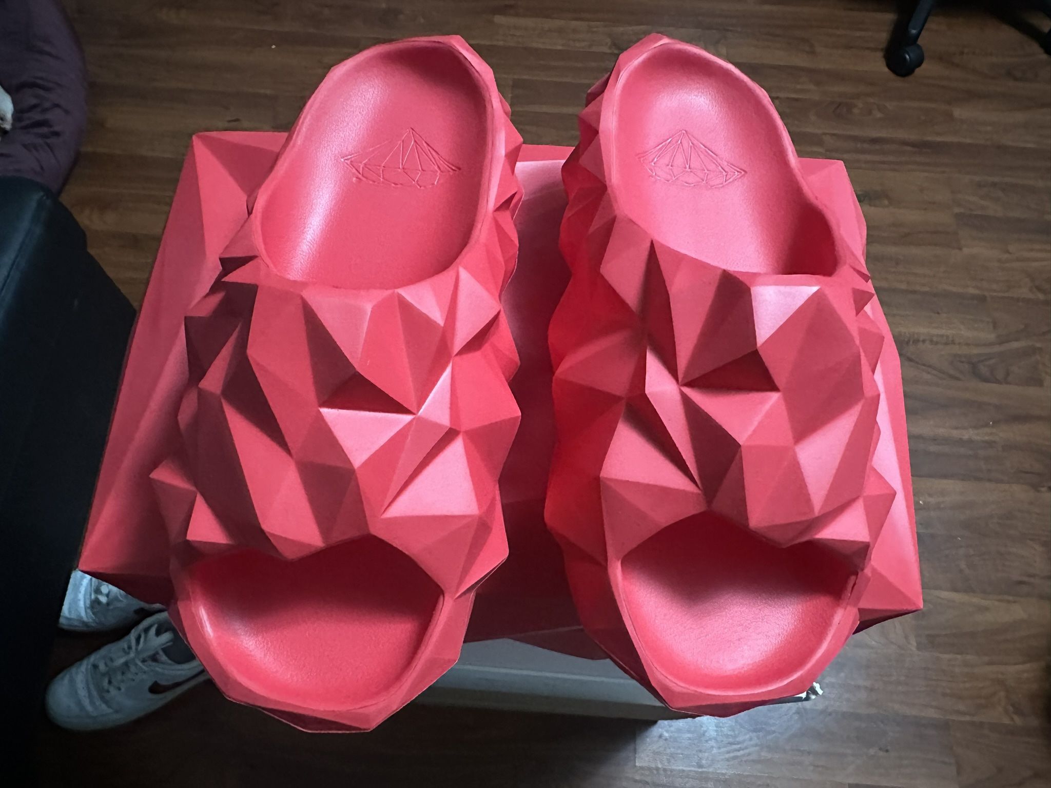 Diamante Slides Size 9