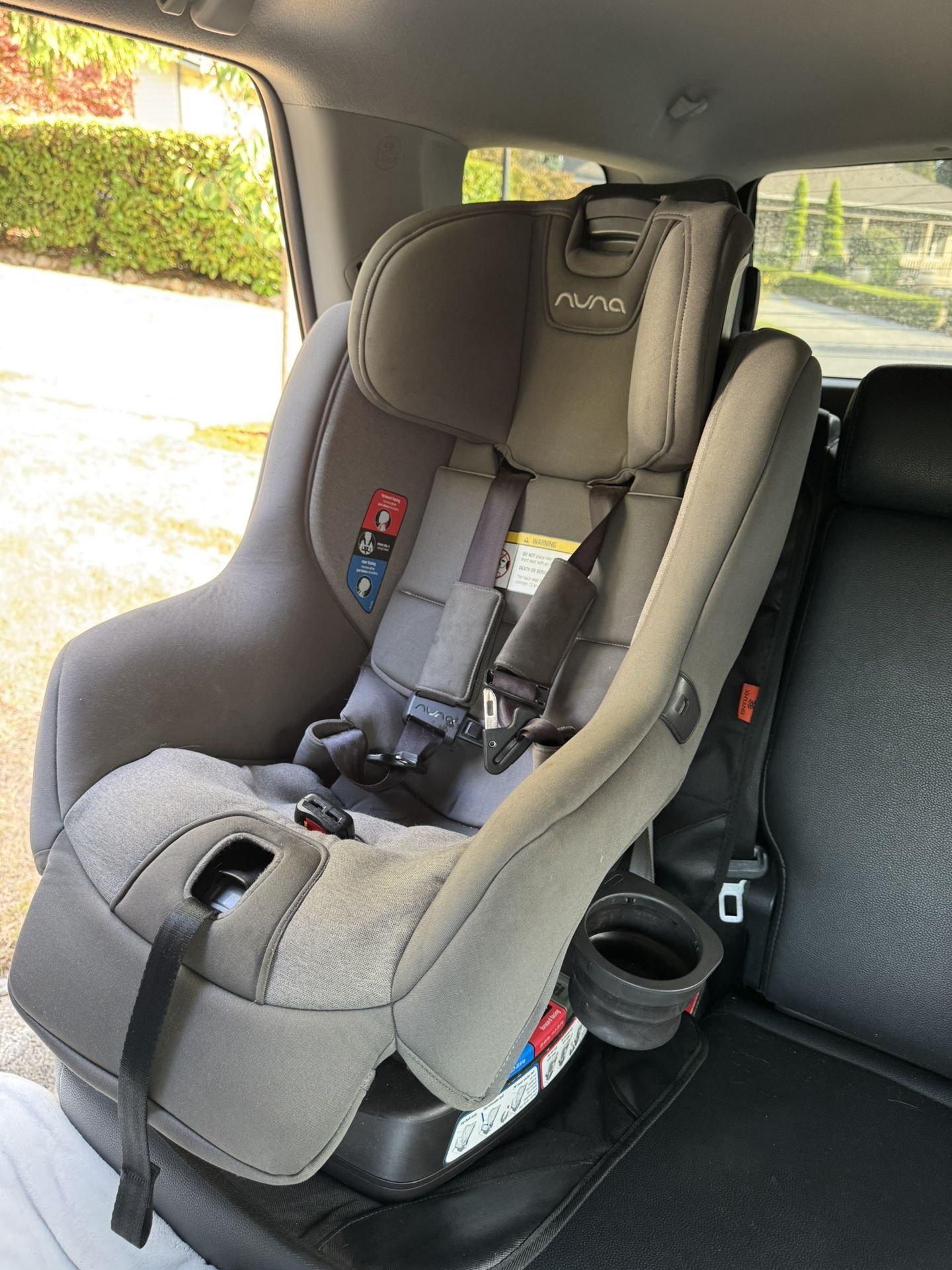 Nuna Rava Convertible Car Seat