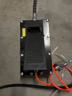 VEVOR Air-Powered Hydraulic Foot Pump