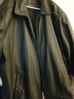 Gently used Croft & Barrow leather jacket XXLT