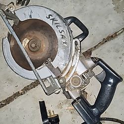 Skillsaw model 77 professional