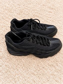 Nike Air Max 95 Triple Black Sneakers Size 6Y