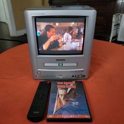 Toshiba"9 CRT TV/DVD Combo With Original Remote And AC/DC For Portability