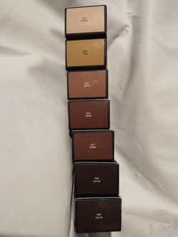 Laura Mercier Real Flawless Weightless Perfecti g Foundation