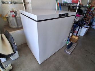 KENMORE 12 Deep freeze,  white, 36"X28"X36"