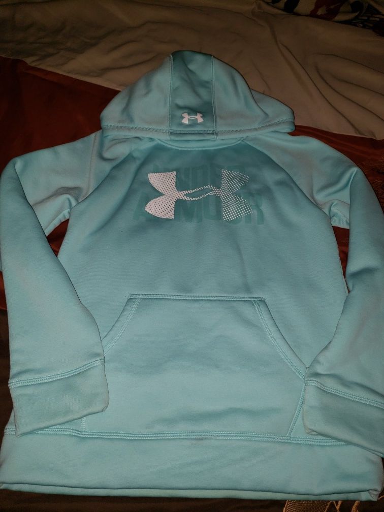 Under armour girls size medium hoodie excellent conditions