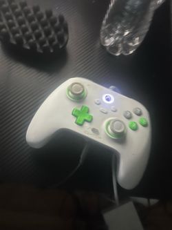 Gaming controller send offer