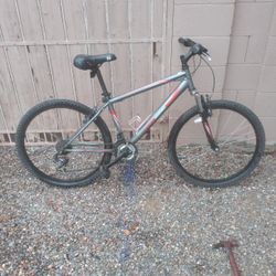 Nishiki Pueblo 27.5" Mountain Bike