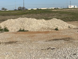 Gravel delivered n layed