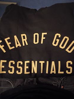essential hoodie