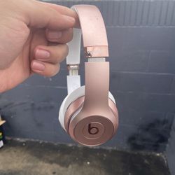 Beats Solo Wireless 