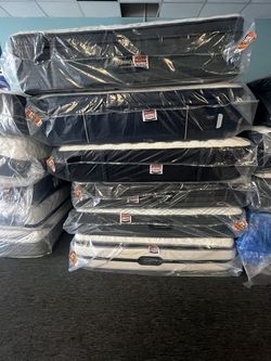 ALL NAME BRAND MATTRESSES KING, QUEEN, FULL AND TWIN UP TO 70% OFF!!!