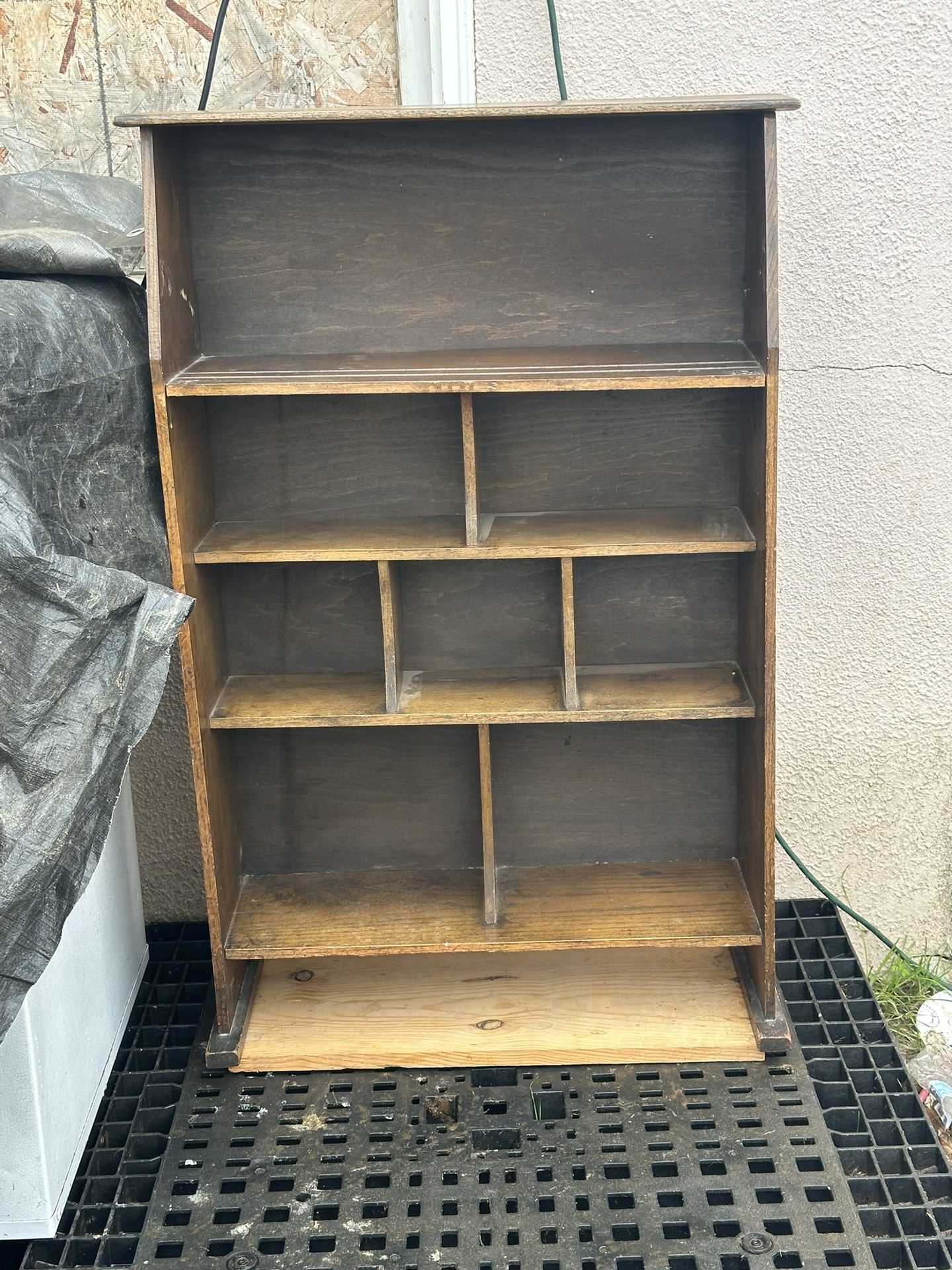 Small Book Shelves.