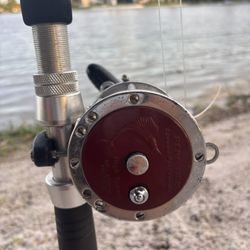 🎣 Preowned Penn Senator 4/0 Reel & Preoy Penn Senator 6’6” Rod 🔥