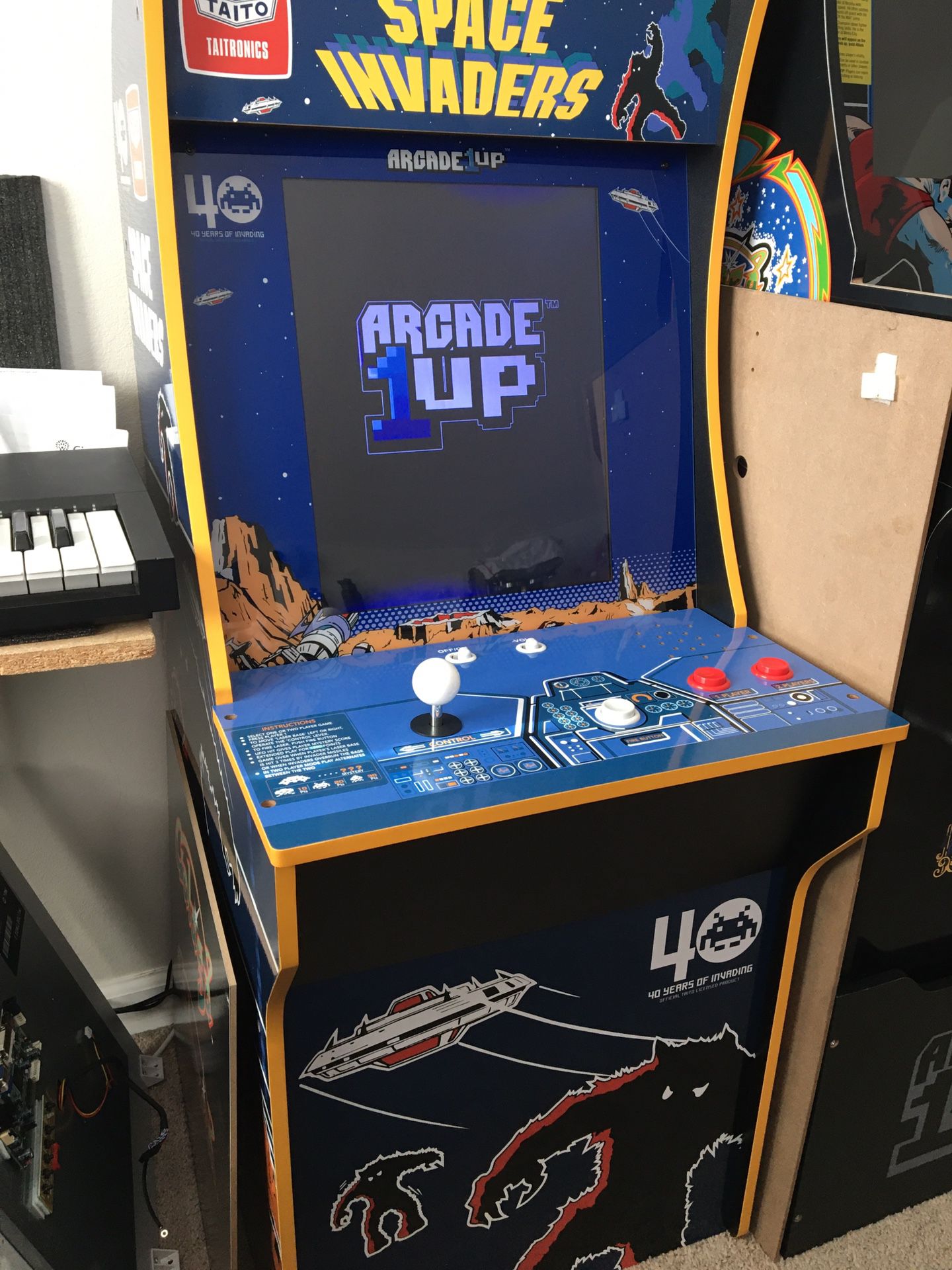 Space invaders 1up arcade cabinet