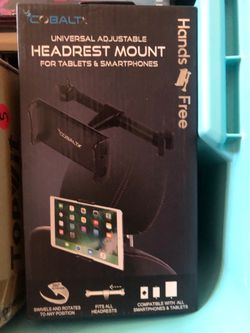 Tablet headset mount for car.